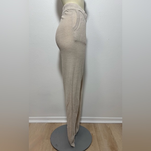 NWT Calvin Klein Knitted Jogger Lounge Pants in Beige - Picture 2 of 13